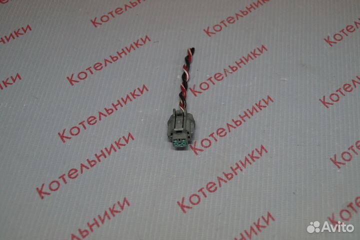 Nissan 21487-CX000 Разъем моторчика вентилятора