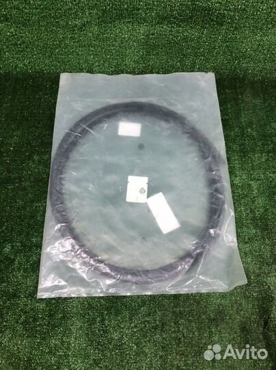 Молдинг лобового стекла Renault Kangoo2