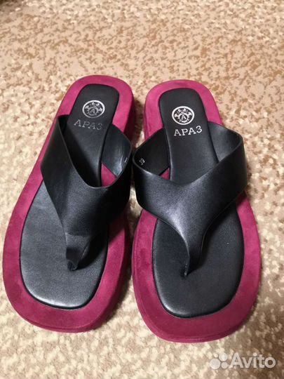 Шлепанцы женские 39 размер