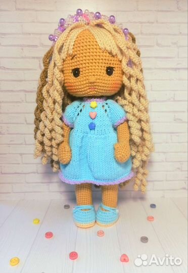 Вязаная кукла