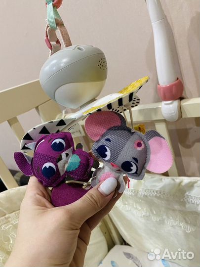 Мобиль на кроватку tiny love