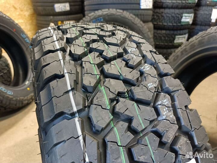 Comforser CF1100 215/65 R16 102H