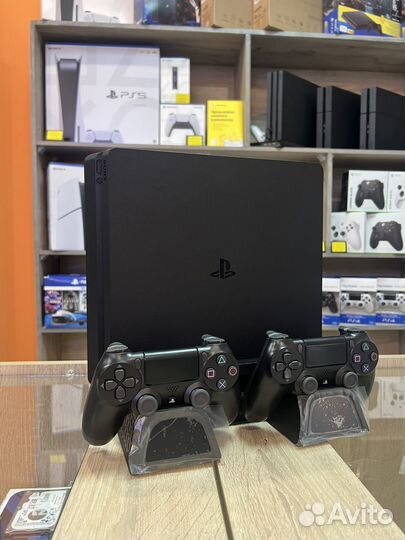 Ps4 slim 1 tb 3V