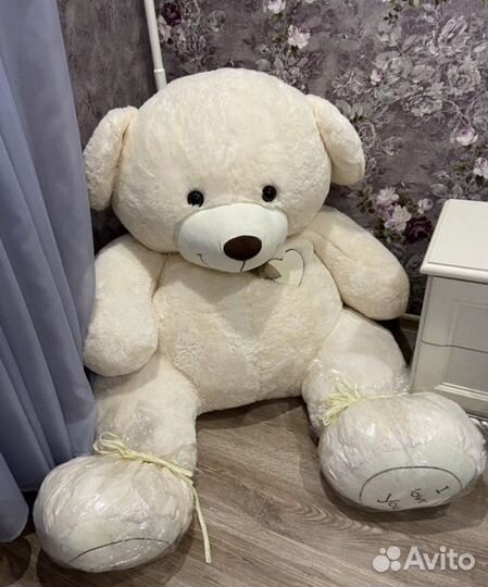 Плюшевый медведь