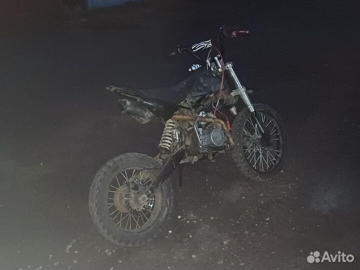 Продам питбайк (уже бронь)