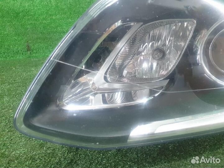 Фара левая Volvo XC60
