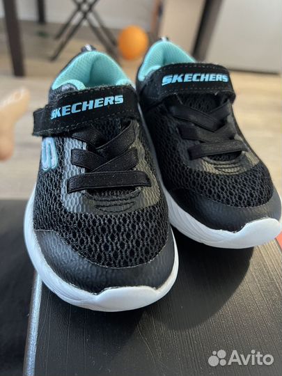 Кроссовки skechers 24 размер