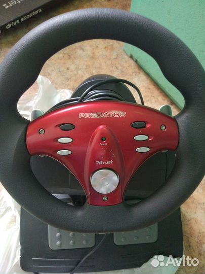 Игровой руль с педалями trust gm 3100r