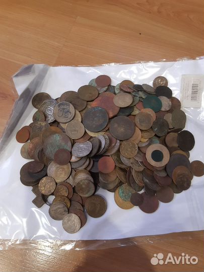 Монеты/Холдеры для монет под скрепку