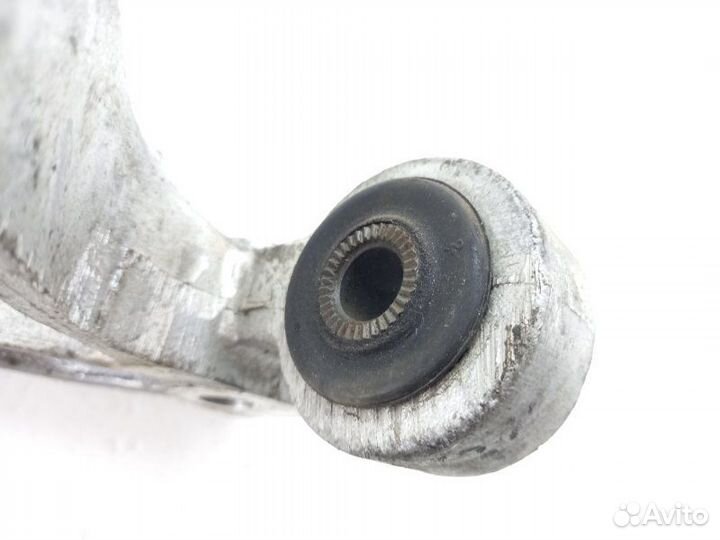 Подушка двигателя правая Land Rover Freelander