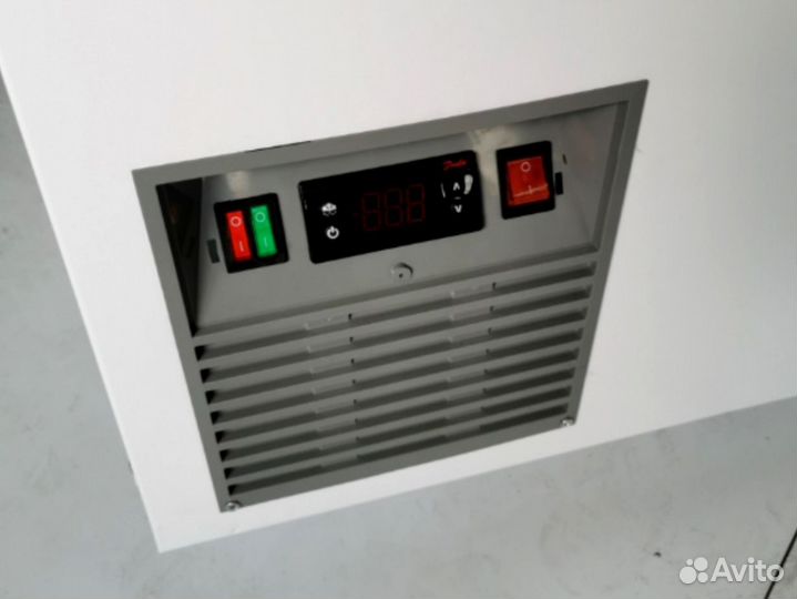 Морозильная витрина Frostor UF 2100 BE гарантия