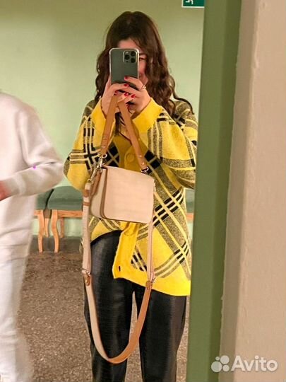 Кардиган женский желтый