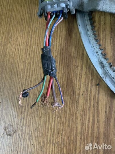 Стеклоподъемник электрический Omega B