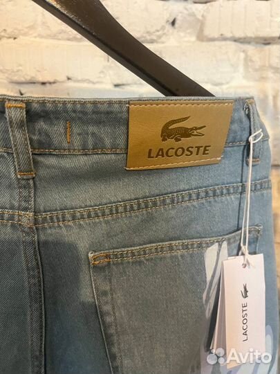 Джинсы lacoste