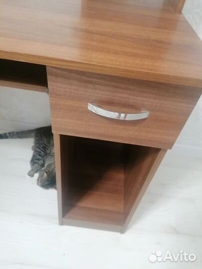 Компьютерный стол маленький бу