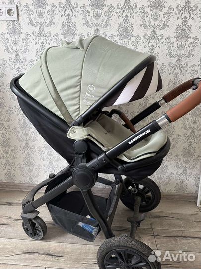 Коляска Happy Baby Mommer