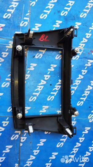 Рамка магнитофона Mazda Axela blefp LF-VD 2010