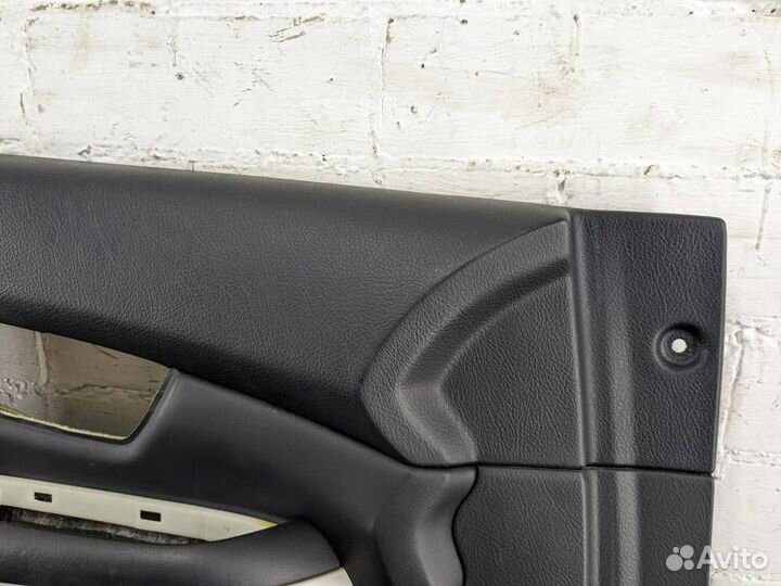 Обшивка двери передней левой Lexus RX400H 2007