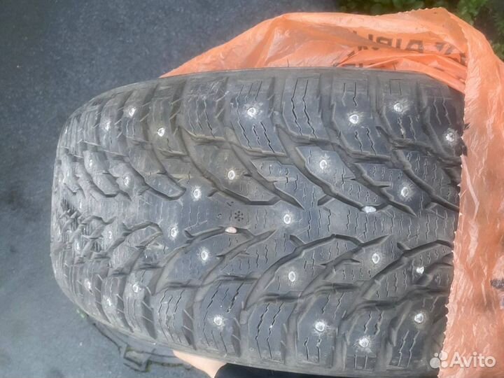 Nokian Tyres Hakkapeliitta 9 255/55 R18