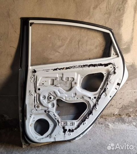 Дверь правая задняя киа рио 3
