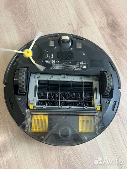 Робот пылесос iRobot Roomba 770