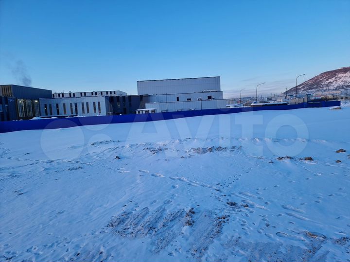 Здание, 1500 м²