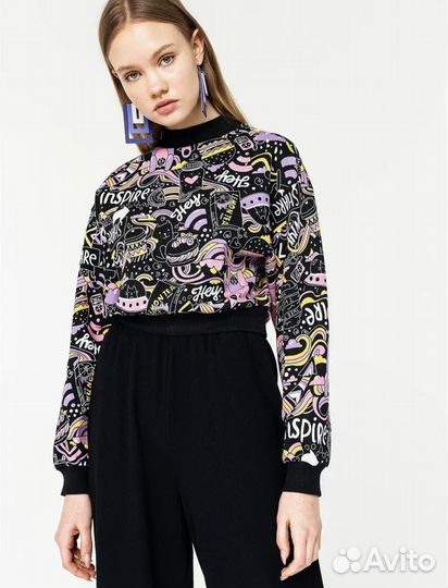 Свитшот женский укороченный