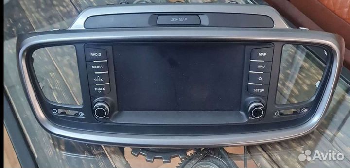 Штатная магнитола на Киа Соренто Прайм