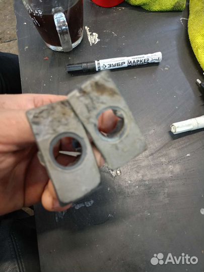 Volkswagen Passat b6 кронштейн парктроника