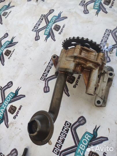 Масляный насос Audi A3 1.8 Agn