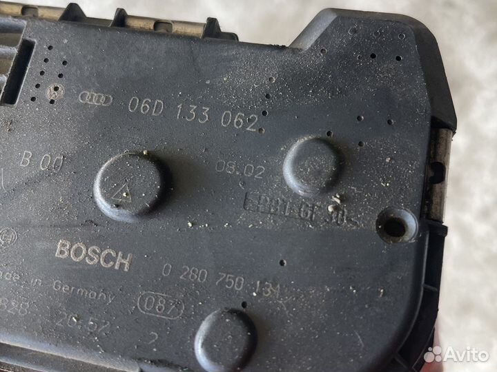 Дроссельная заслонка Ауди а4б5 awa