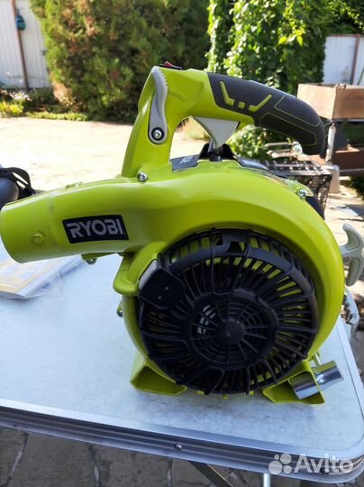 Ветродуйка бензиновая