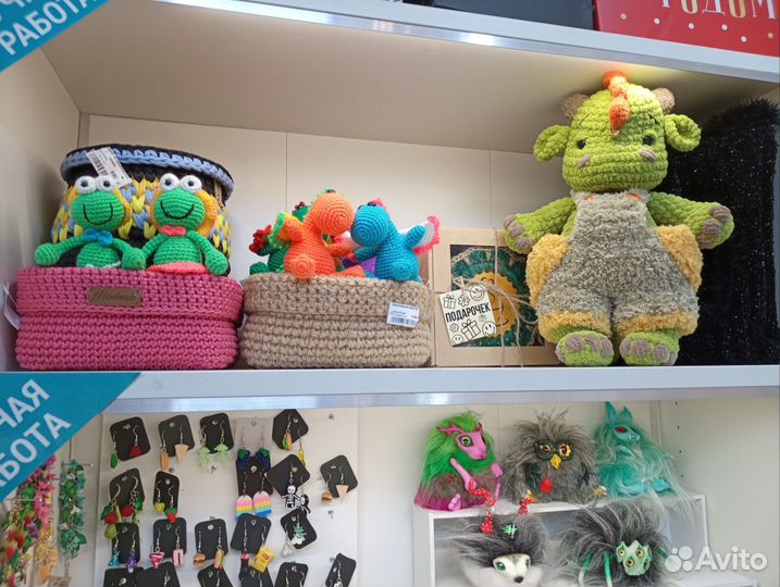 Жабки, лягушки- брелки вязаные