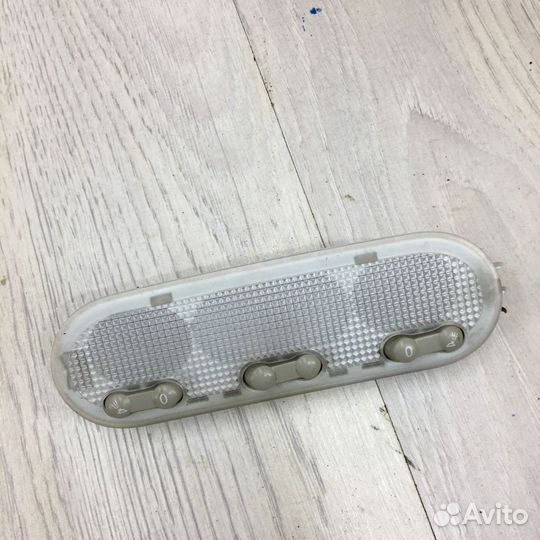 Плафон Подсветка фонарь салона Renault scenic 2