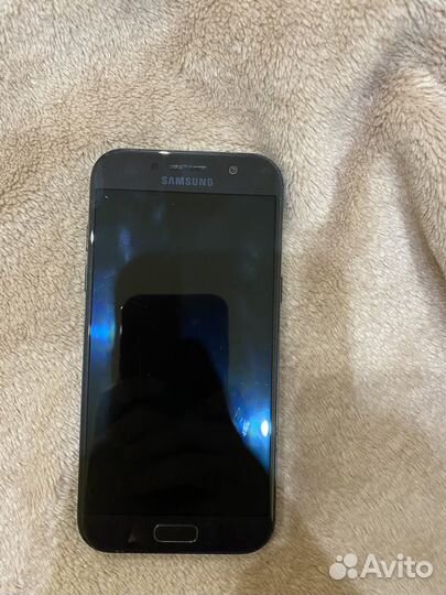 Samsung Galaxy A5 (2017) SM-A520F/DS, 3/32 ГБ
