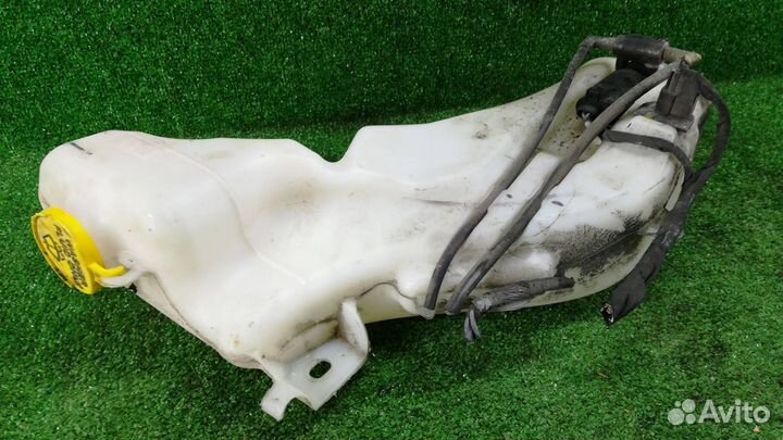 Бачок омывателя Dodge Journey