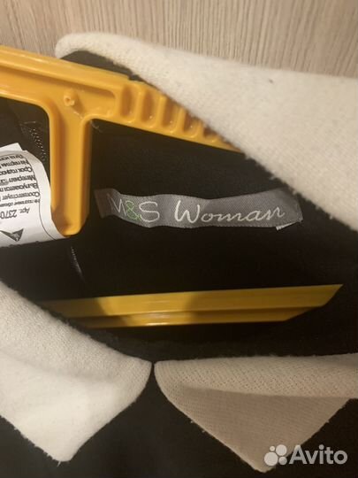 Платье женское с белым воротником