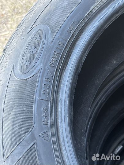 Goodyear UltraGrip Ice 235/60 R18