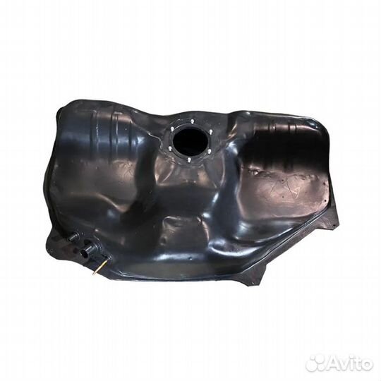 Топливный бак Nissan Maxima A33