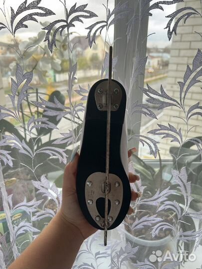 Коньки фигурные nikole