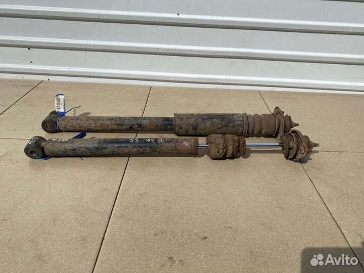 Стойка (амортизатор) задняя BMW е36