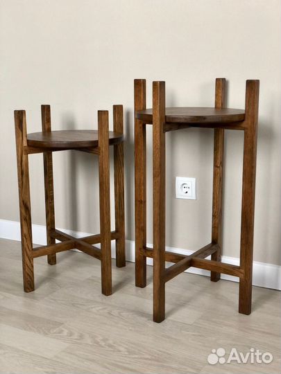 Полка под цветы напольная