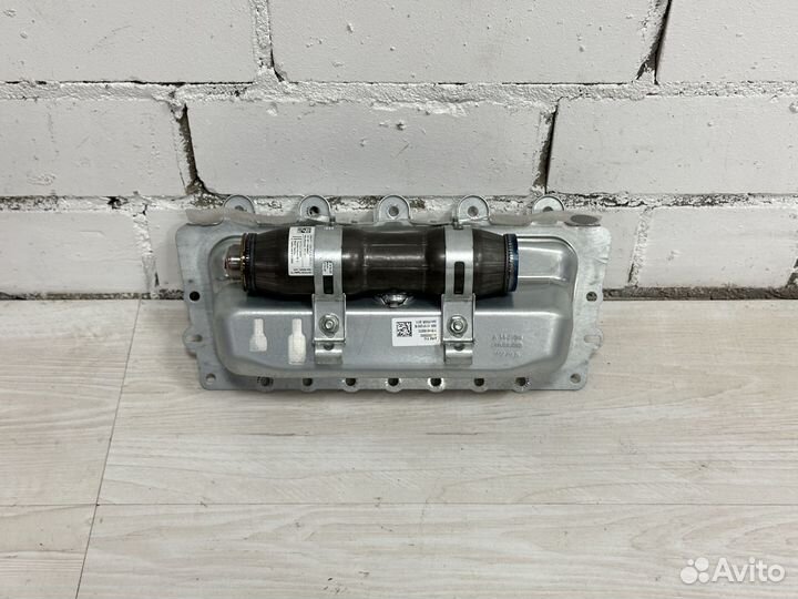 Подушка безопасности пассажира нбп BMW F10