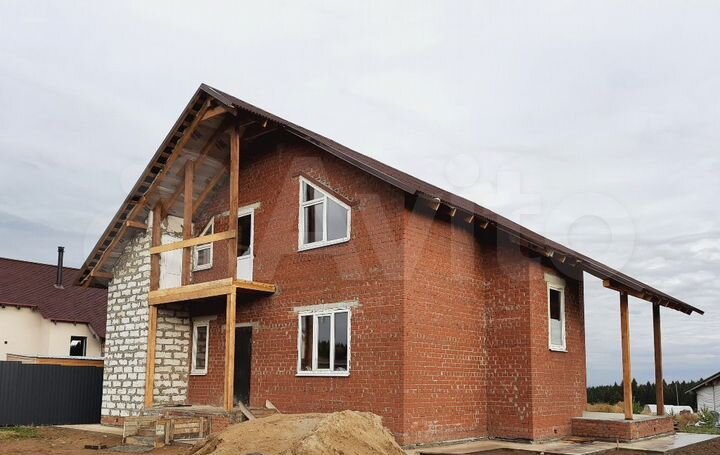 Дом 154,2 м² на участке 12 сот.