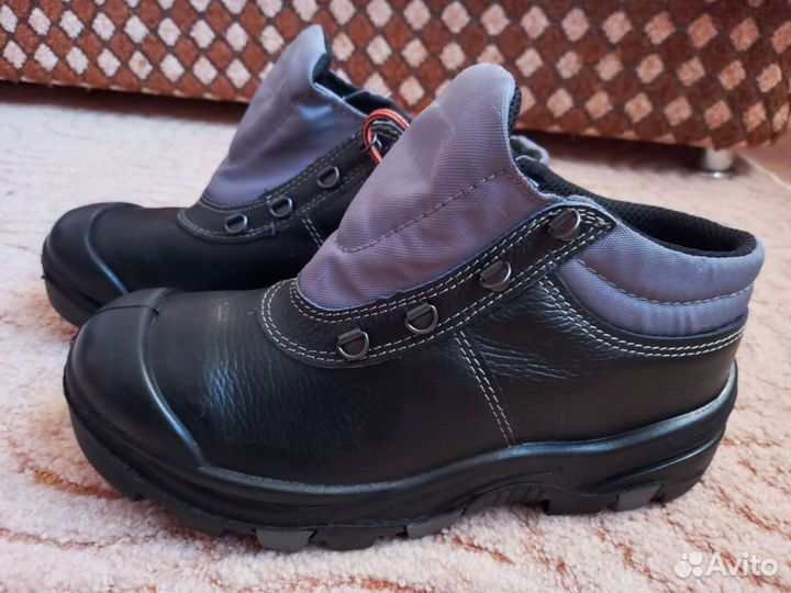 Ботинки рабочие 42