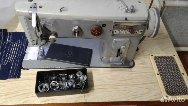 Промышленная Швейная машинка Подольск класс 426 У