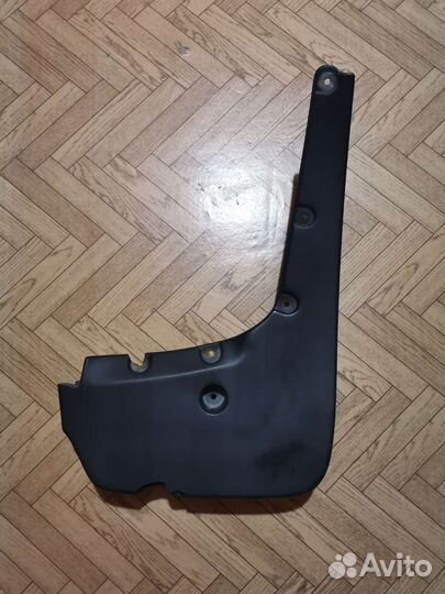 Продам брызговики на бмв х6