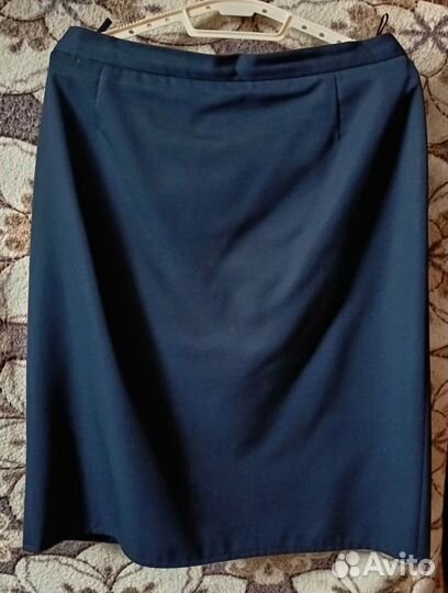 Офисный костюм тройка