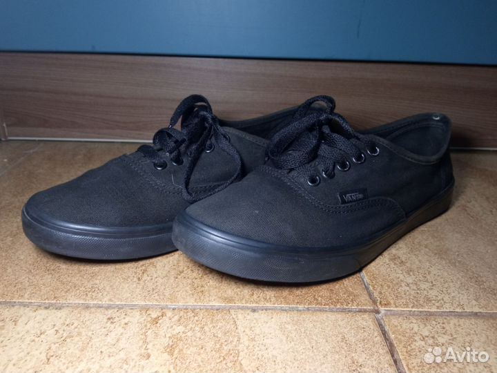 Кеды Vans Authentic чёрные