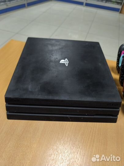 Ps4 pro 1tb + 11 дисков
